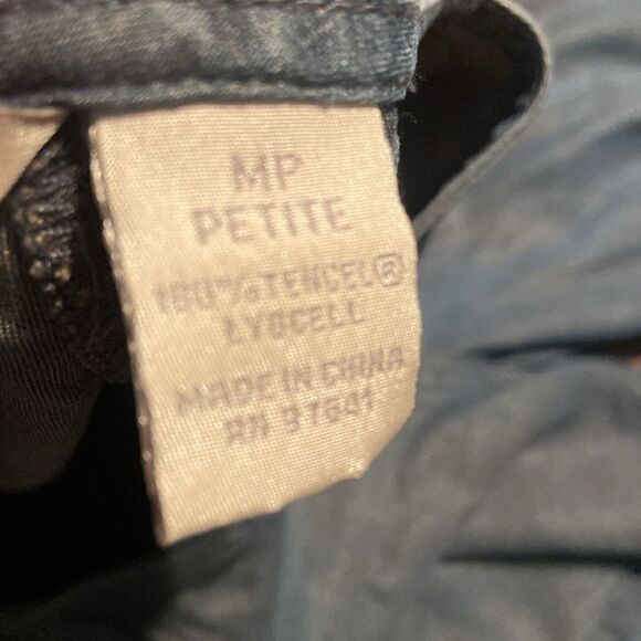 J.Jill Chambray Top Bell sleeves Size Medium Petite - Picture 5 of 5